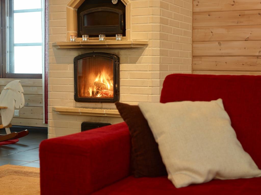 Miekojaervi Resort Pello Esterno foto